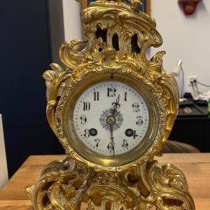 Pendule de cheminée.