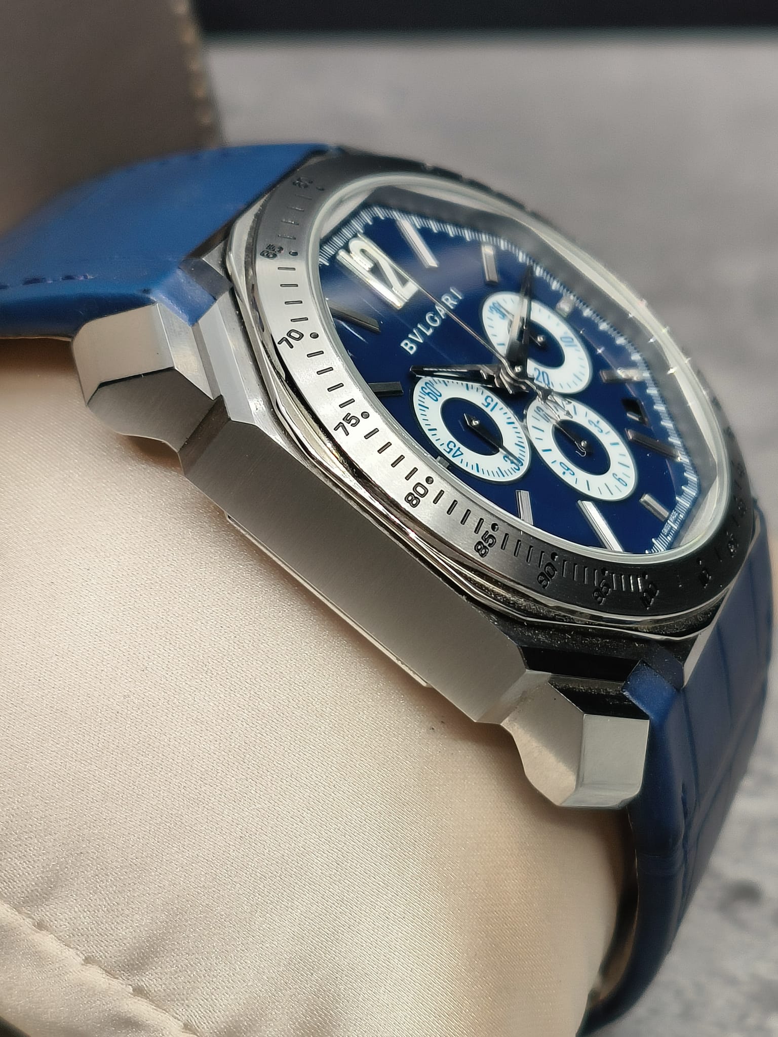 Bulgari Octo Maserati Chronographe Édition Limitée 1 out of 1914 – Image 4