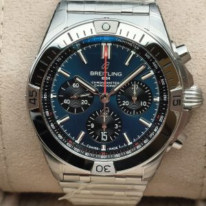 Breitling Chronomat B01 42