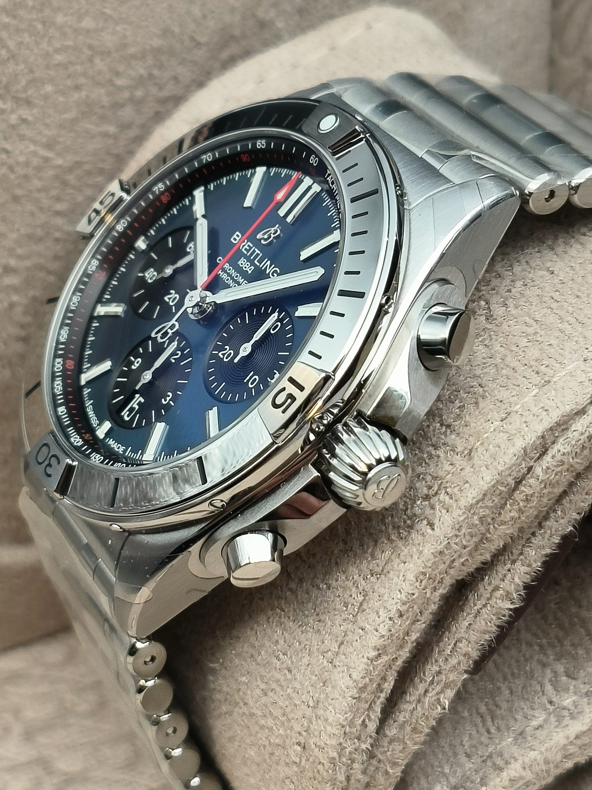 Breitling Chronomat B01 42 – Image 4