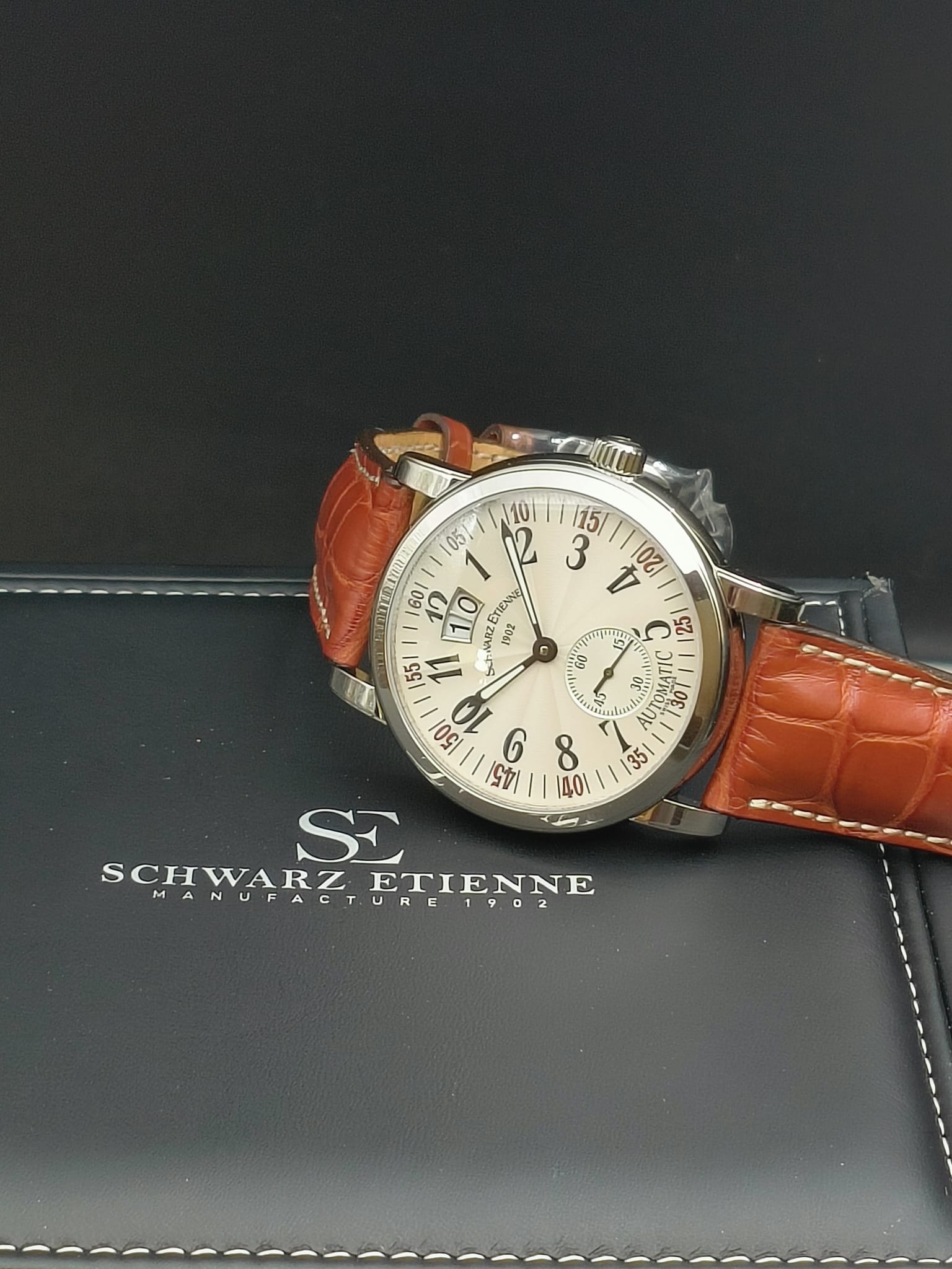 Schwarz Etienne Roma Classic Big Date – Image 3