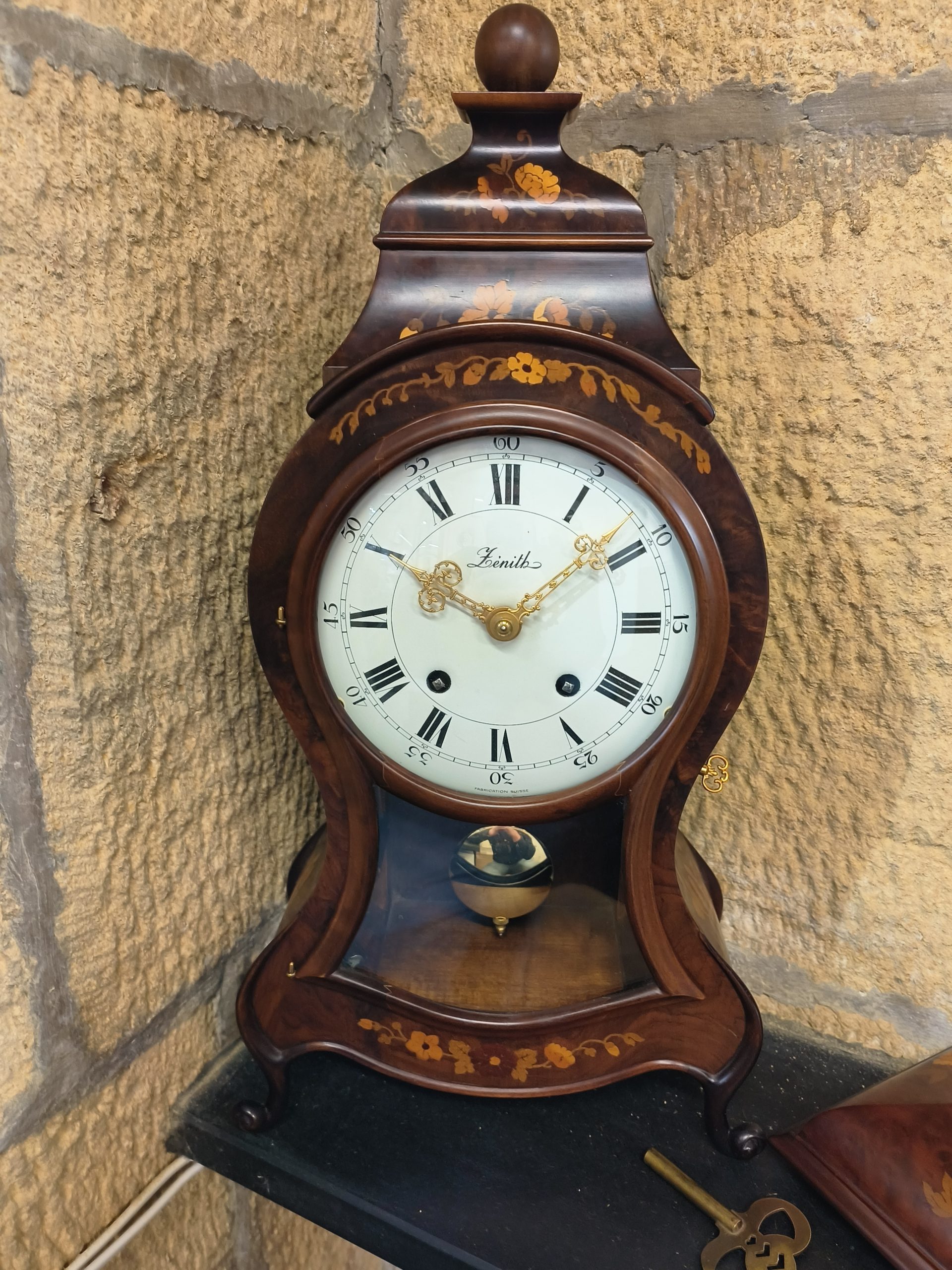 Pendule Neuchâteloise Zénith - RARE